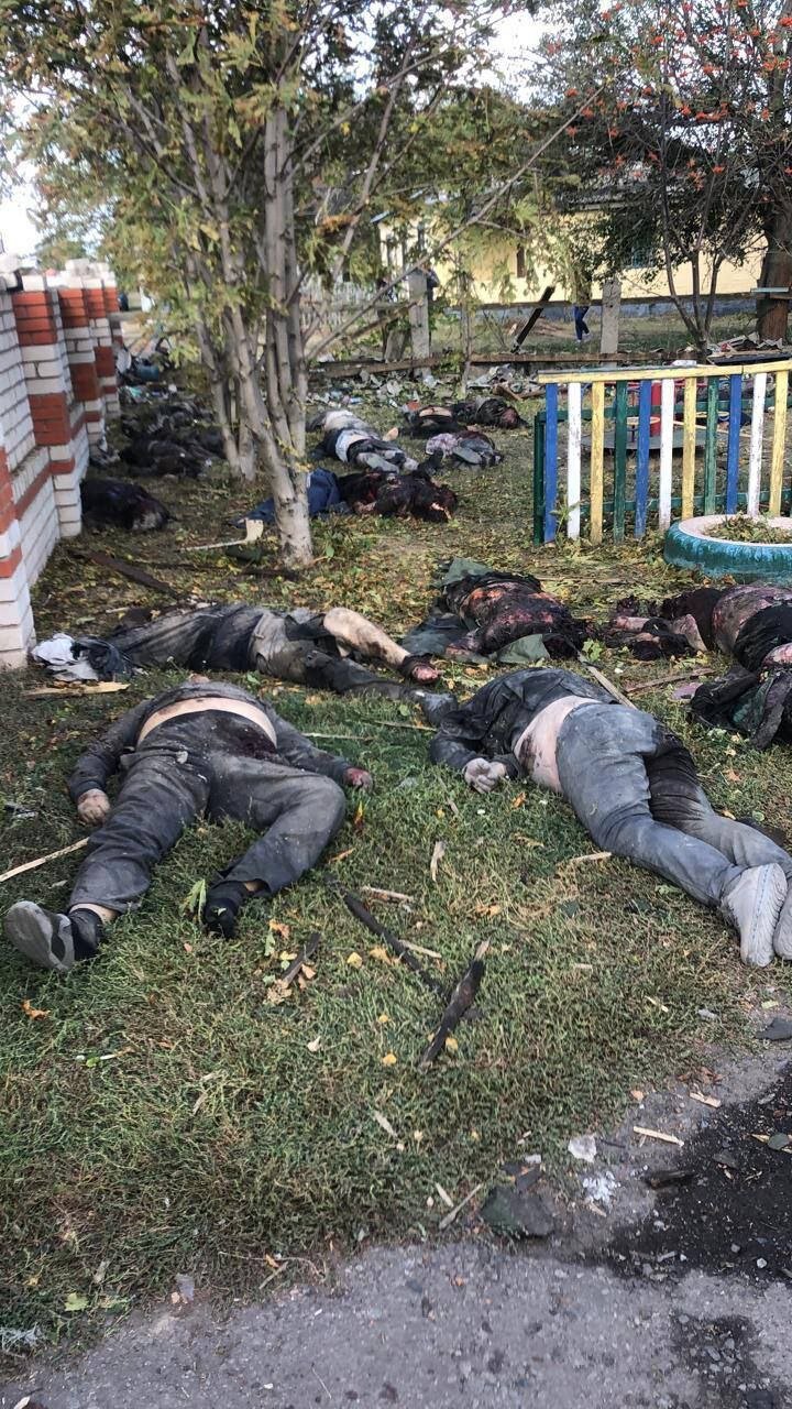 52 человека погибли в результате ракетного удара ВС РФ по селу Гроза